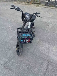 二手小型輕便電動(dòng)車(chē)迷你電單車(chē)電瓶車(chē)折疊電動(dòng)自行車(chē)代步車(chē)助力車(chē)