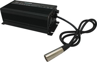 廠家供應(yīng)A12V15A電動車充電器 助力電動車輛高效充電